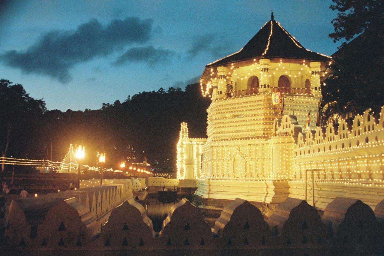 Kan̆Du Kandy Extérieur photo